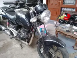 Pulsar 180ug4 2011