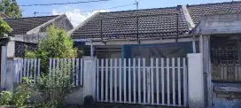 Rumah strategis di kota kediri