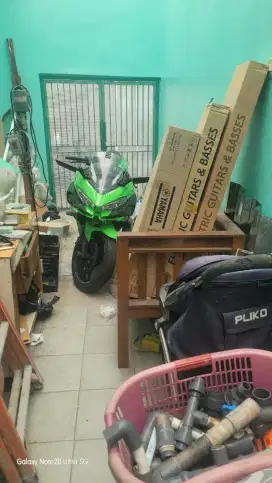 Dijual motor ninja 250 tahun 2018