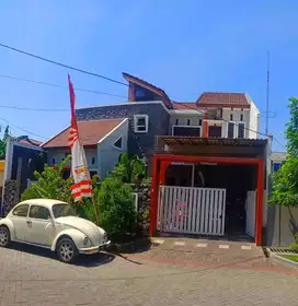 20. DIJUAL RUMAH GAYUNGSARI BARAT MURAH BU