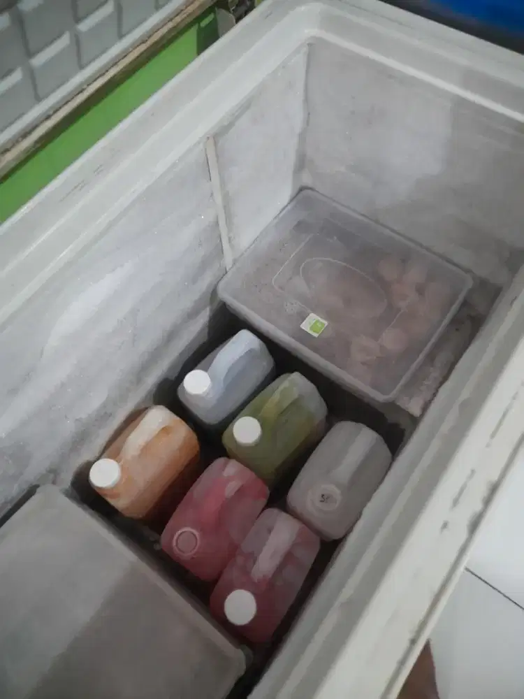 Jual Freezer Sharp 300 liter
