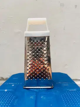 Parutan Menara 4 Tipe Mata Pisau Stainless 16.5cm