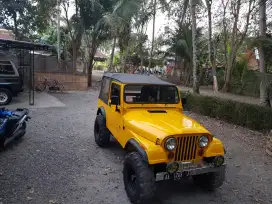 Jeep CJ7 bensin 1984 CJ 7