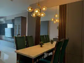 Di Sewakan Apartemen Skyhouse BSD 3 + 1 Bed Room Full Furnished