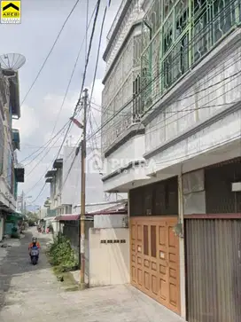 DIJUAL RUMAH LOKASI STRATEGIS DAERAH JALAN BILAL