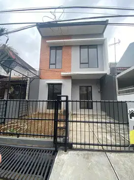 Rumah Bintaro Dekat Kampus STAN Siap Huni