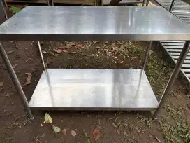 meja 2 susun
ukuran 120x60x85
harga 2,4jt