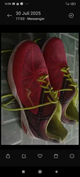 Sepatu jogingg awet