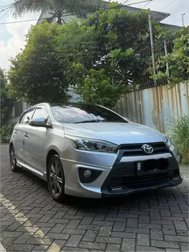Toyota yaris trd sport 2015 PAKAI PRIBADI DARI BARU