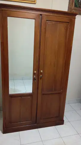 Lemari pakaian 2 pintu full jati