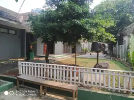 Dijual Rumah ada pool harga NJOP di cilandak timur Jakarta Selatan