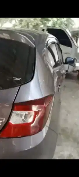 Dijual mobil Honda Brio Satya