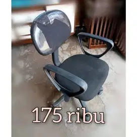 Kursi Kantor hidrolik