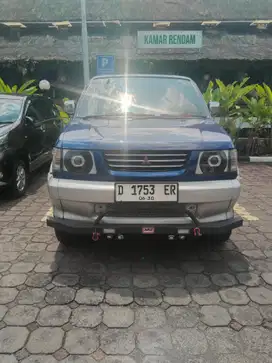 Mitsubishi Kuda Super Exceed 1.6 Bensin tahun 2000