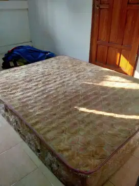 Spring bed / Kasur