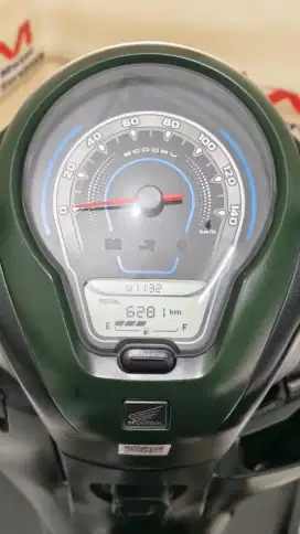 Istimewa Km 6 Ribu Honda Scoopy prestige tahun 2024 Hijau Doff