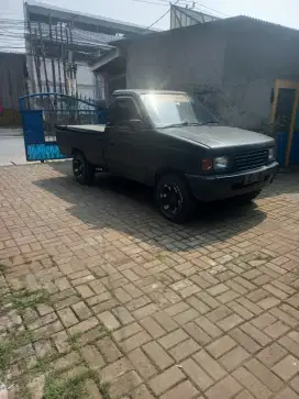 Jual panther pickup 2005