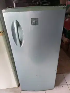 KULKAS POLYTRON 1PINTU ORISINIL