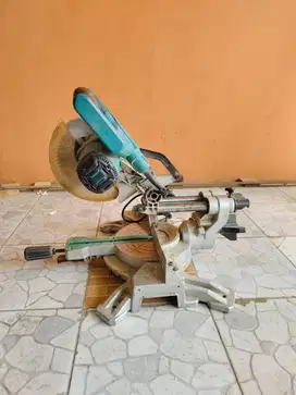 Mesin potong aluminium sliding miter saw 7 inch