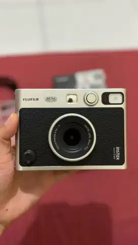 kamera Fujifilm Instax Mini Evo