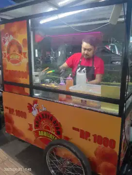 Dicari Karyawan stand makanan dan rider keliling