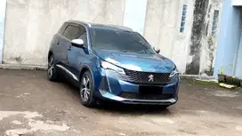 [ LOW KM ] Peugeot 5008 Allure Plus AT Biru 2022/2023