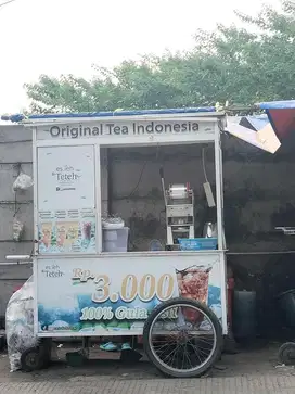 Pedagng es teh si teteh