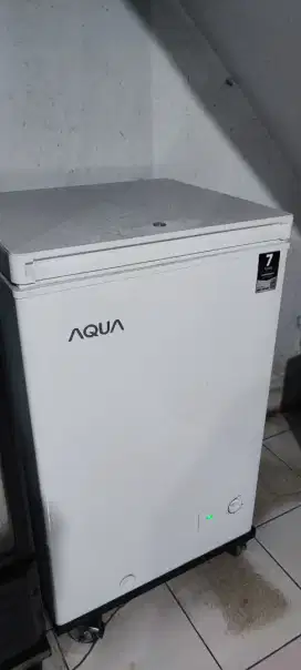 Jual Freezer merk Aqua kapasitas 100L