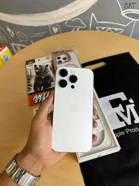 Iphone 16 Pro 128gb iBox White titanium. Terima tukar tambah.