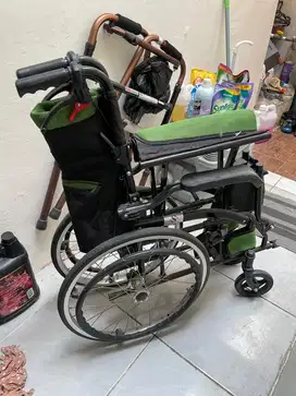 Kursi roda merk sellaco