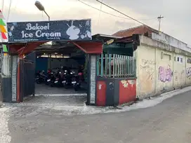DIJUAL! RUMAH & TEMPAT USAHA DI GOMBONG