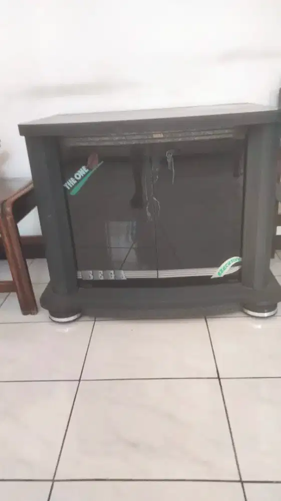 Meja TV+Lemari bagian bawah