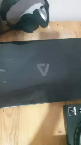 Laptop anomali ram16/512