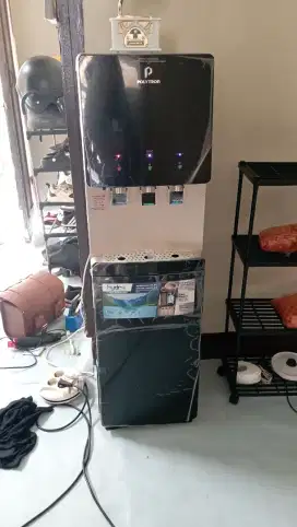 Dispenser galon bawah polytron no minus mulus