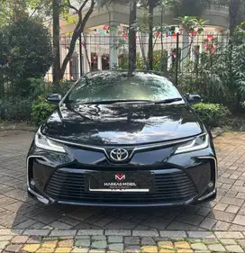 Toyota Corolla Altis 1.8 V AT 2022 Hitam Metalik , TDP 32JT