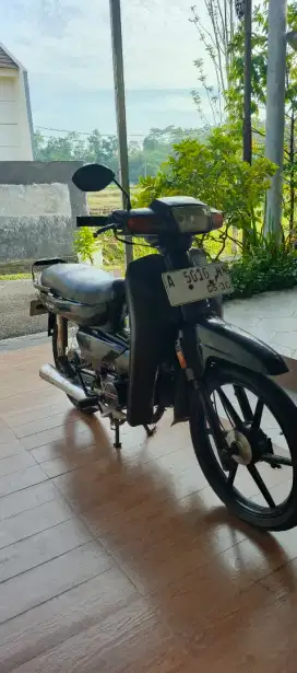 Honda Astrea grand