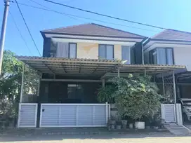 Dijual Rumah Pantai Mentari 2 Lantai Bagus Terawat Siap Huni