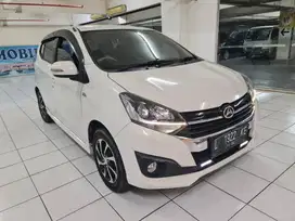 Daihatsu Ayla R 1200cc