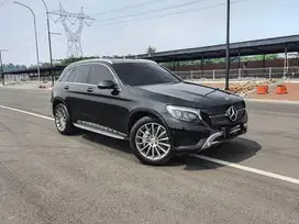 [LOW ODO !!] MERCEDES BENZ GLC250 EXCLUSIVE 4 MATIC 2016