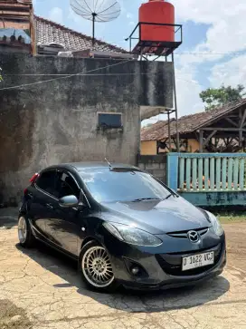 Mazda 2 Automatic 2012