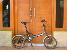 Sepeda lipat ace airwalk 16