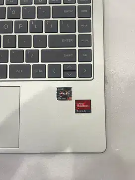Laptop HP 14 em0018AU em0019AU AMD Ryzen 5 7530U 8GB 512GB SSD