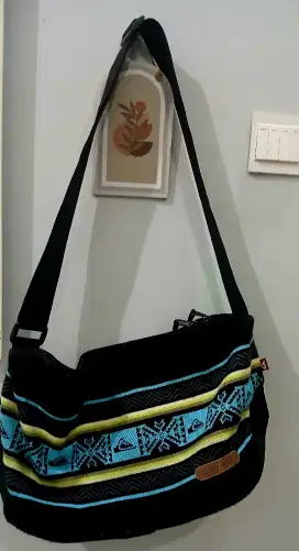 Tas Selempang Quiksilver
