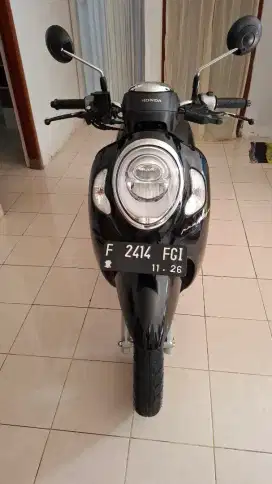 HONDA SCOOPY 2021 HITAM