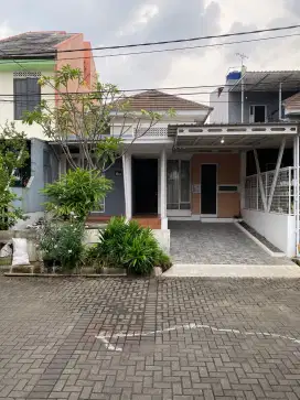 Dijual Rumah di Bukit Cimanggu City type 70/120