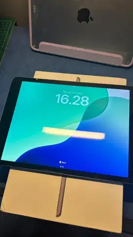 Ipad 9 64gb wifi fullset