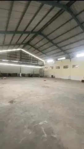 Sewakan Gudang Pinggir Jalan Utama Citeureup Sentul Bogor