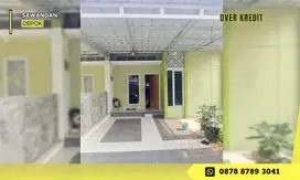 Over Kredit rmh di Sawangan Villa Rizki Ilhami 95JT dkt Tol