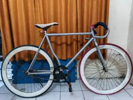 Sepeda Fixie GREY