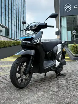 motor listrik adora livery